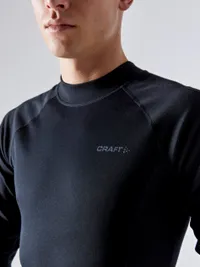 1909709-999000_CORE Warm Baselayer Set_Closeup3.jpg